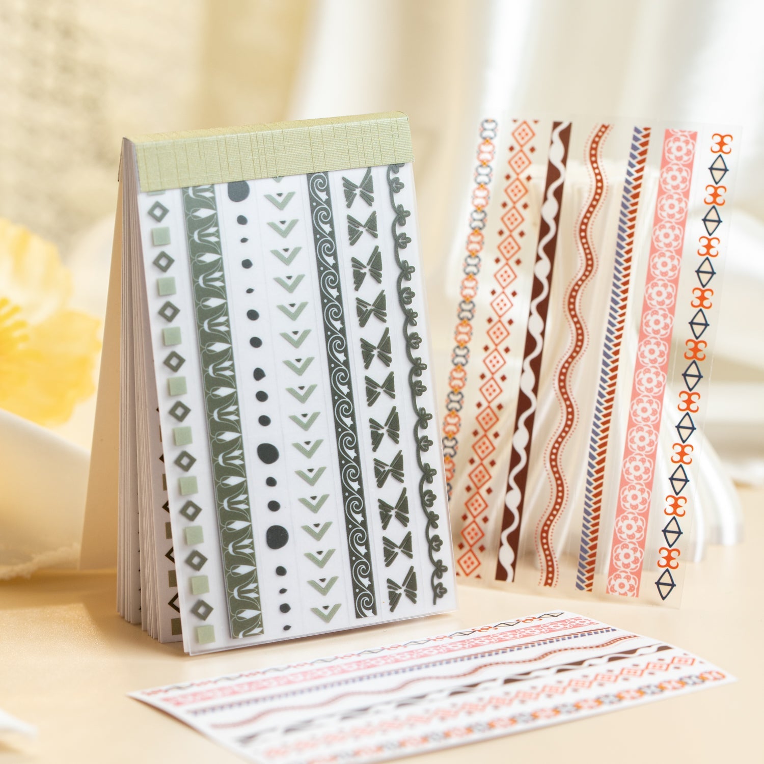 [2603-001] Themed Mixed Material Sticker Book 4 Styles